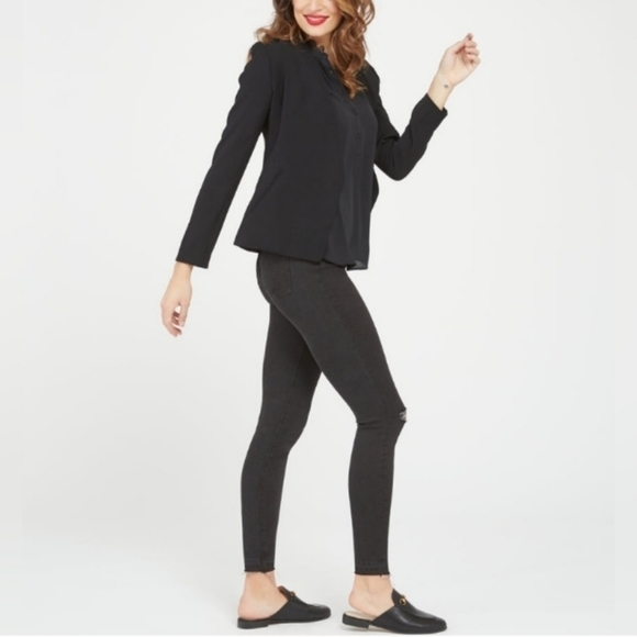 NWT SPANX Vintage Distressed Ankle Skinny Jeans $128 - Picture 3 of 14